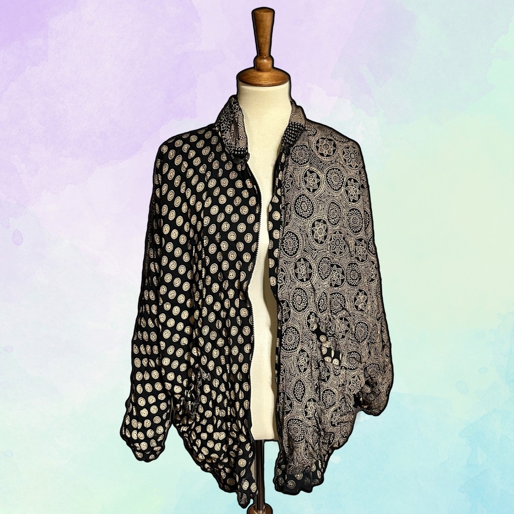 🌈 Cool Vintage Black Boho artistic Jacket - Picture 2 of 4